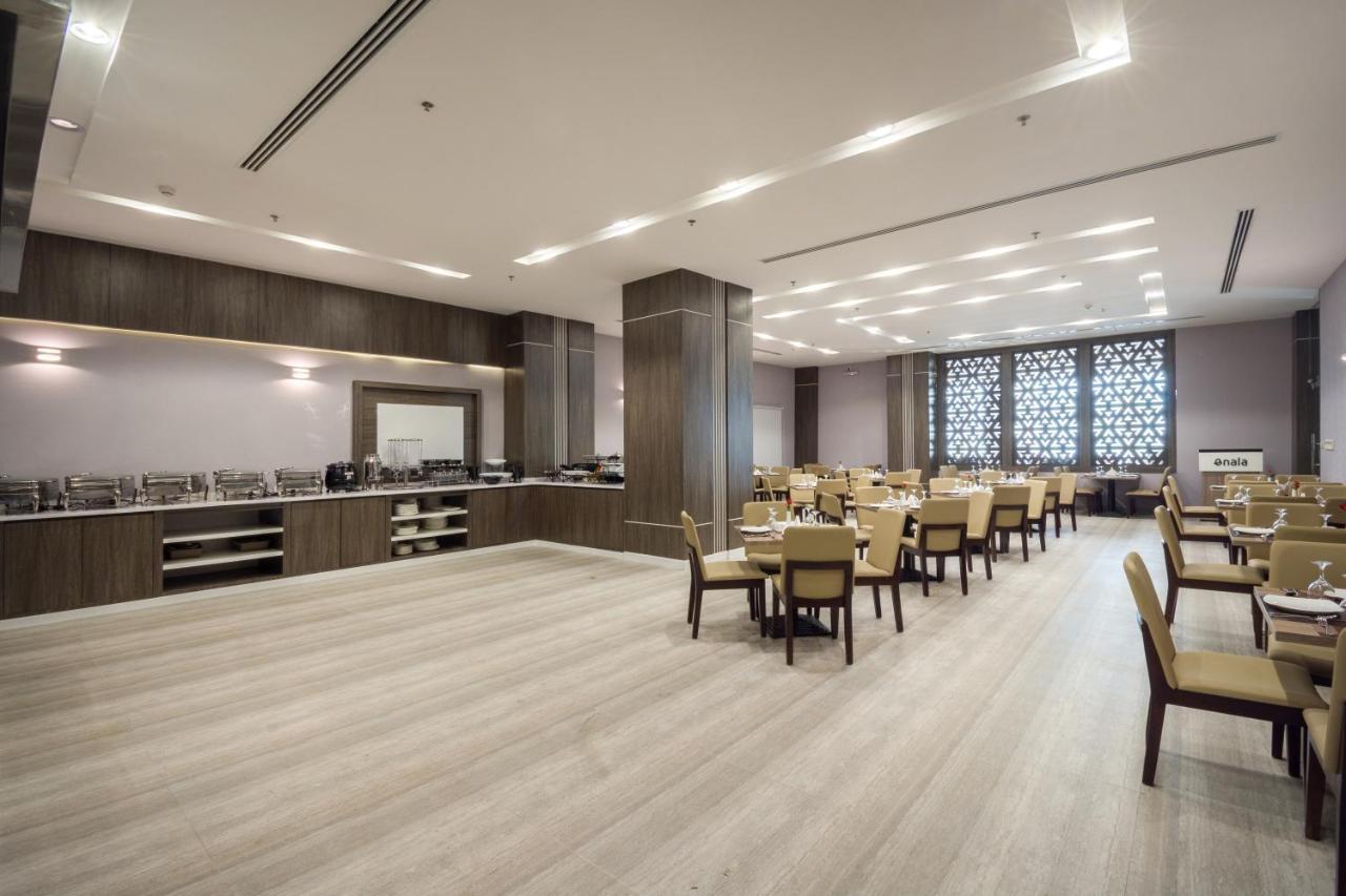 Enala Hotel - Khobar Bagian luar foto